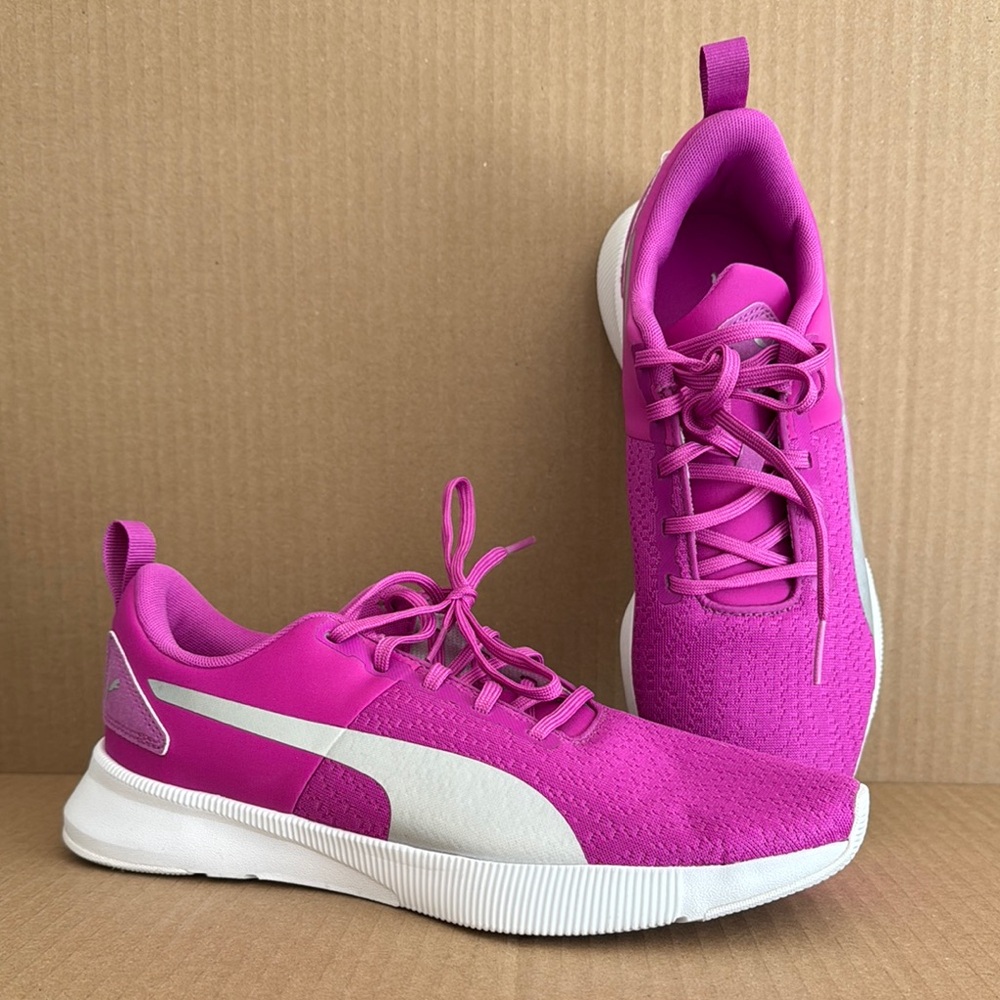 NWOT Puma Pink and Silver Sneakers